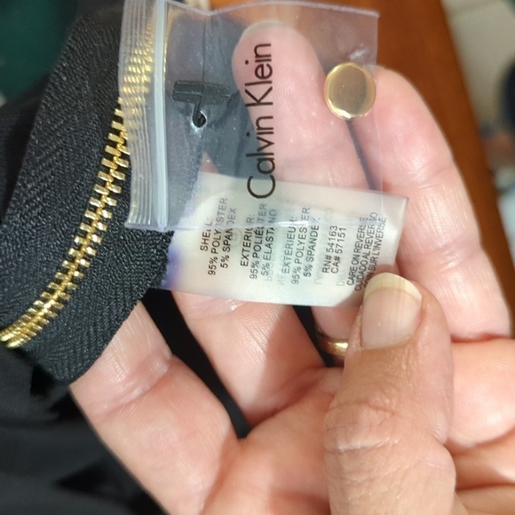XL Calvin Klein blouse super soft and stretchy side zippers - Picture 5 of 5